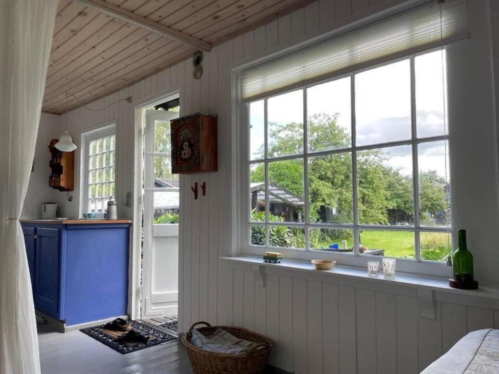 Vaerelser I Historisk Hus Med Sjael Og Atmosfaere Helsinge Esterno foto